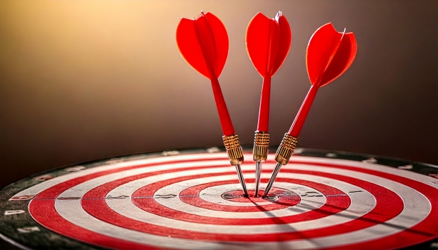 赤いダーツ

